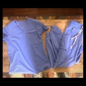 Figs Ceil Blue Scrub Set 🩺